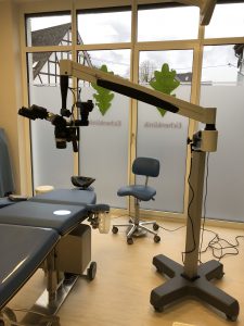 Flexion Dentalmikroskop Rollstativ